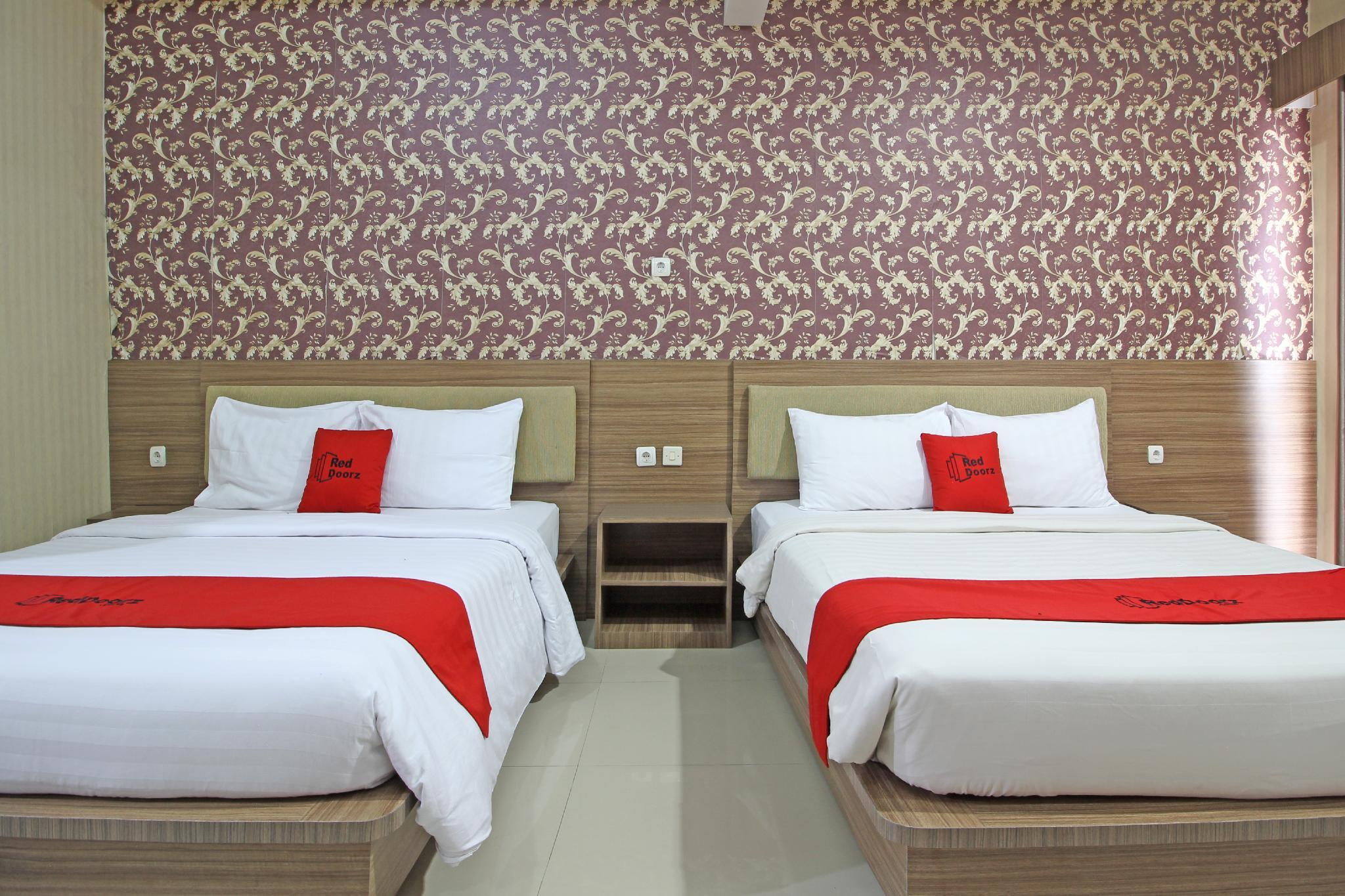 RedDoorz near Jogja City Mall Melati Zewnętrze zdjęcie